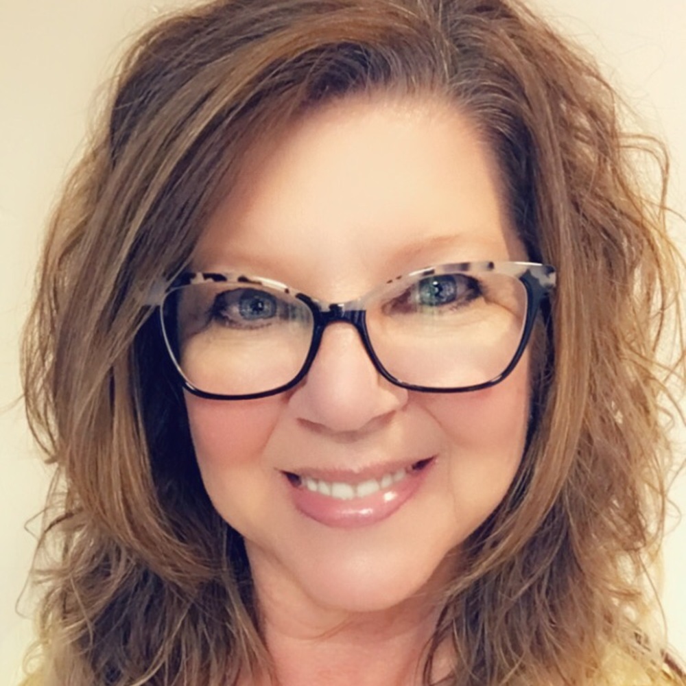 Meet your Posher, Jacqueline